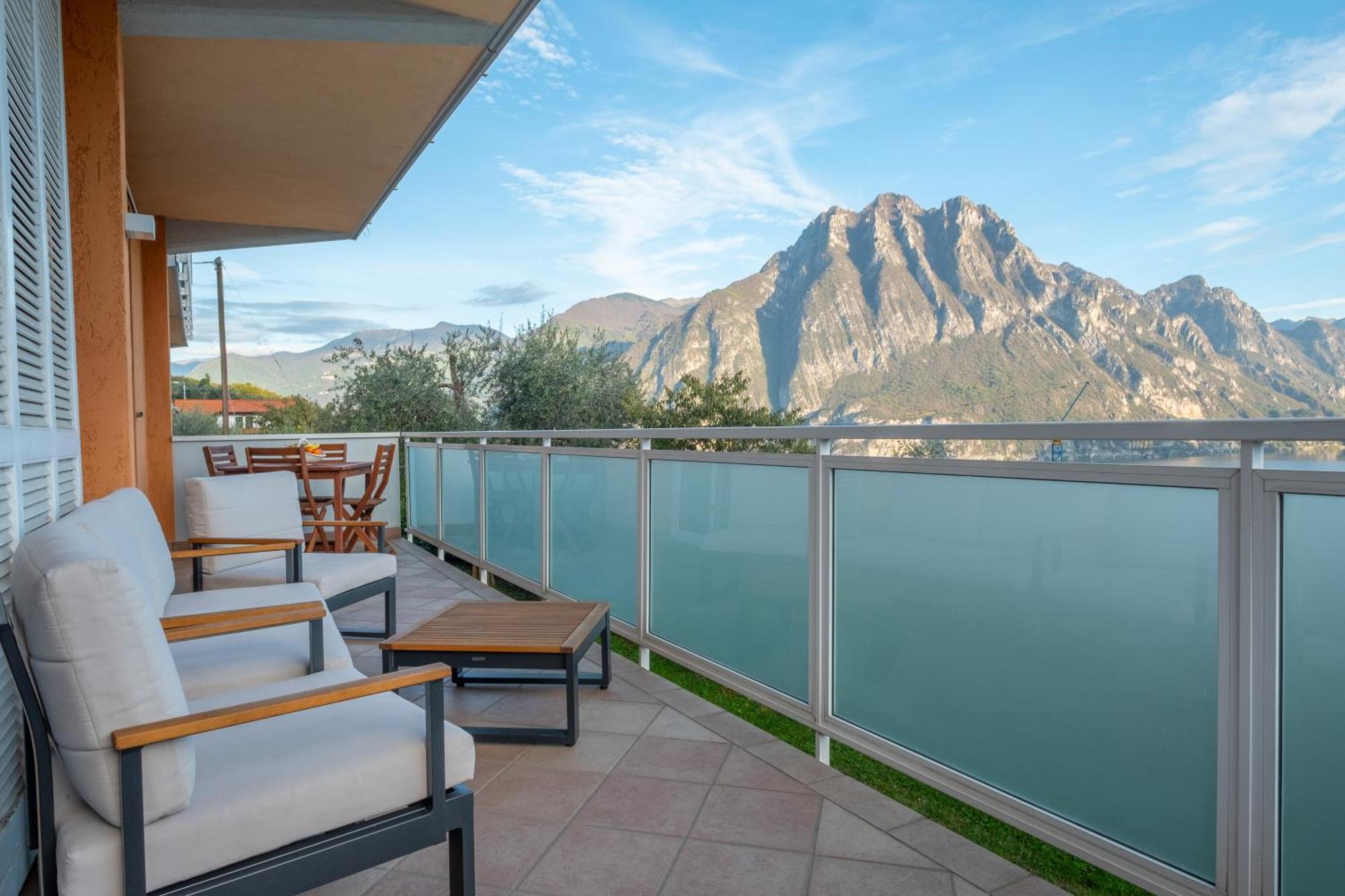 Happy Guest Apartments - Blue Apartment Riva di Solto Luaran gambar